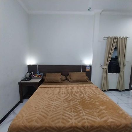 Hotel Grand Ansara Mentari Baturaja  Экстерьер фото